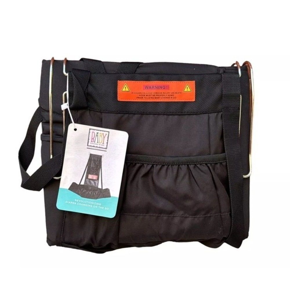 Baby Change-N-Go: Portable Travel Diaper Changing Station Center - Black NEW - Picture 3 of 12
